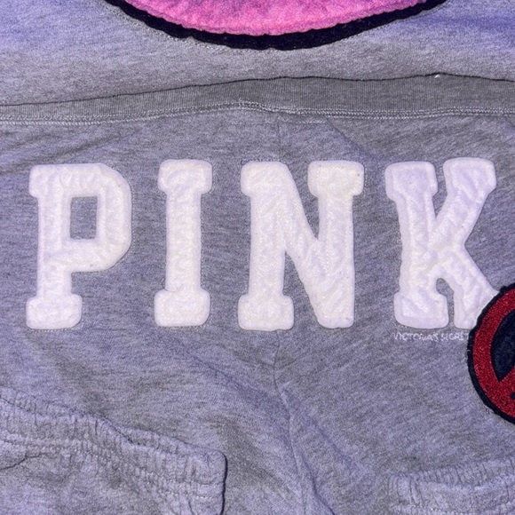 2008 RARE HTF PINK VICTORIAS SECRET VARSITY GREY AND PINK SWEATSUIT - Picture 6 of 15